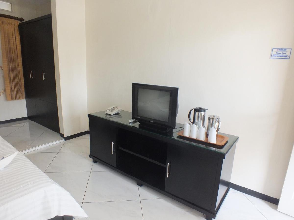 Delaga Biru Convention Hotel Богор Экстерьер фото